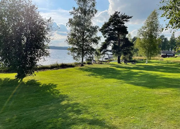 Idyllic Dalarna Farmhouse At The Lake